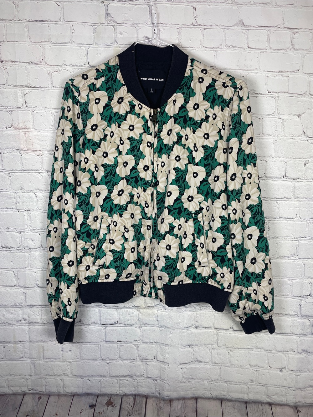 Who What Wear Cream Floral Bomber Jacket Spring Chic Green Leaves White Flowers